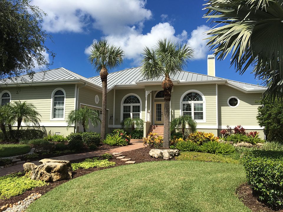 1st image of 335 Dolphin Shores Cir