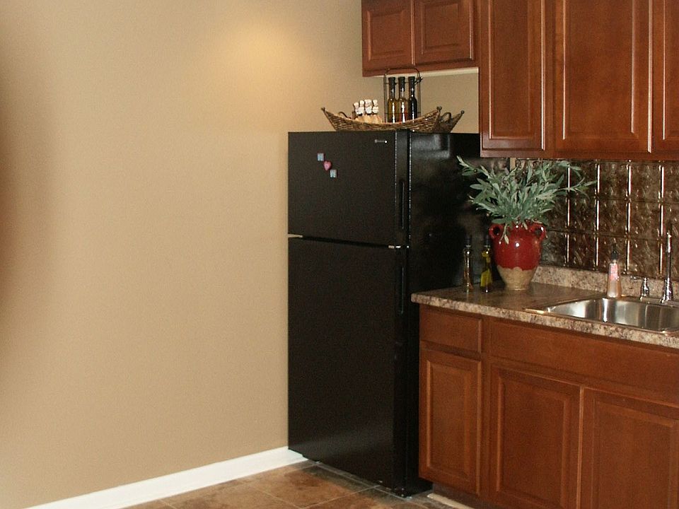 Kitchenette in finished basment