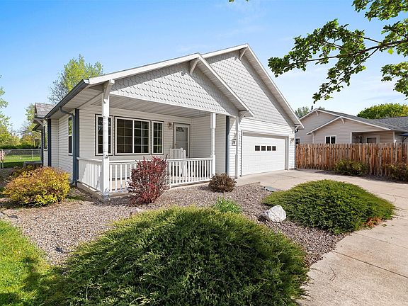 2nd image of 2676 Quinn Ct