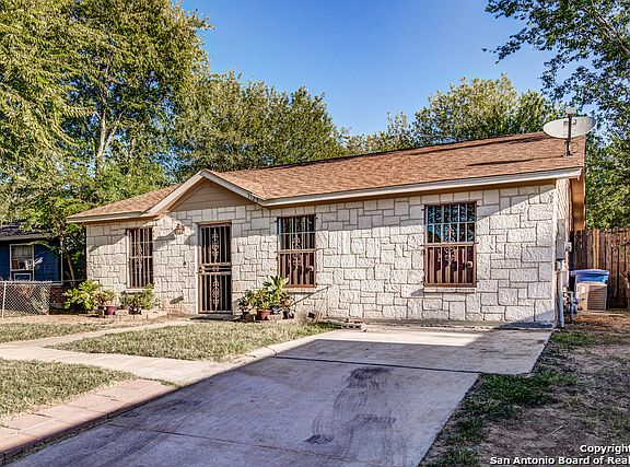 3rd image of 3123 Durette Dr