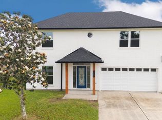 360 Sugar Plum St, Houma, LA 70364