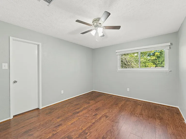 1363 Westgreen Blvd — Photo 14