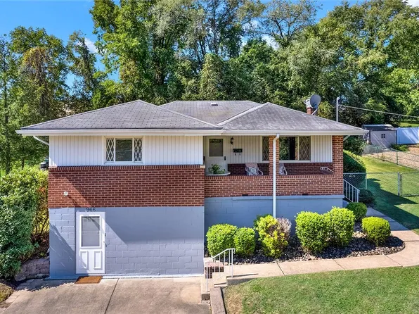 966 Pamela Dr, New Kensington, PA 15068