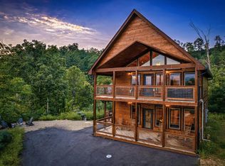 1825 Blue Tick Way, Sevierville, TN 37876