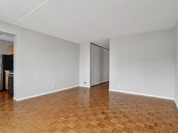 345 East 64th Street image 4 of 13