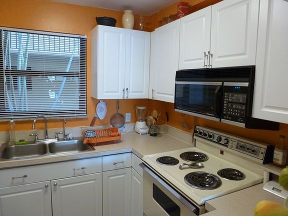 2nd image of 890 N Federal Hwy APT 110