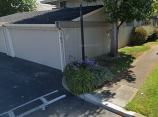 3850 Rio Rd APT 2, Carmel, CA 93923