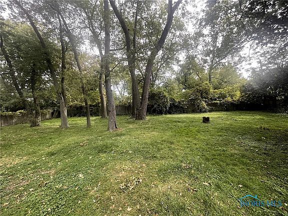 4th image of 216 Teal Dr