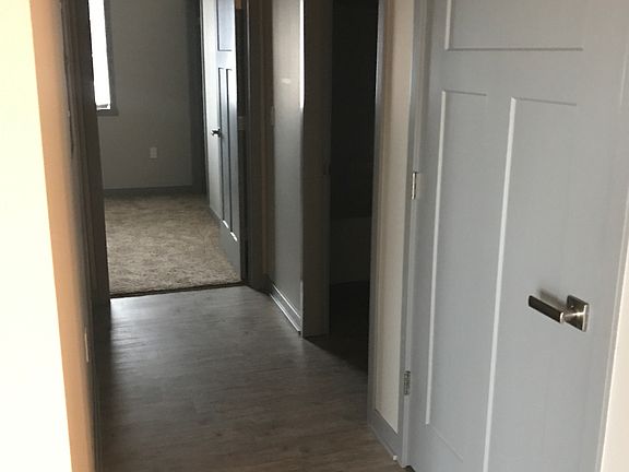 3rd image of 5324 Mortensen Pkwy Unit 204