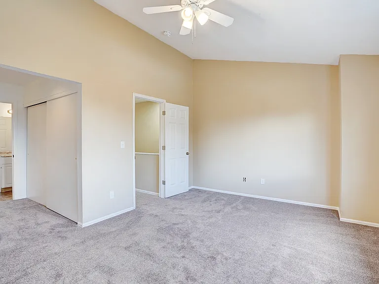 4106 S Mobile Cir #D — Photo 10