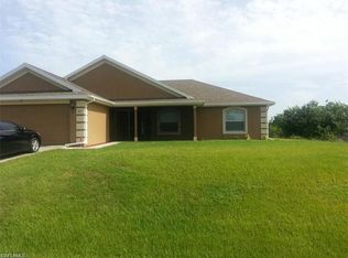 621 Theodore Vail St E, Lehigh Acres, FL 33974