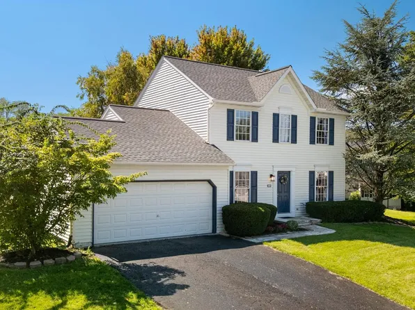17 Quarry View Dr, Morgantown, PA 19543