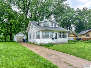 3802 N 53rd St, Omaha, NE 68104