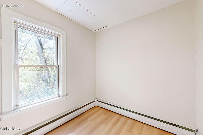 5th image of 56 Partition Street