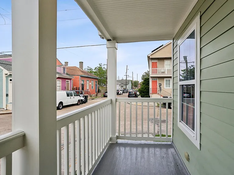 2239 Saint Andrew St — Photo 16