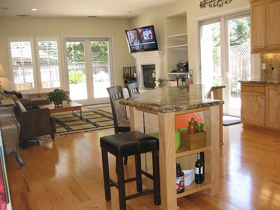 Kitchen to Family Room