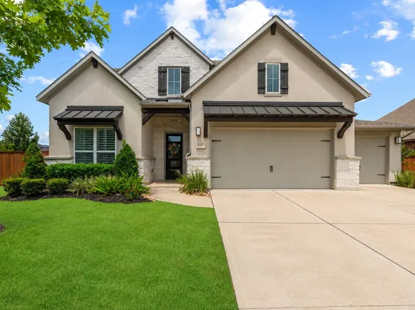 11203 Hillside Knoll Ln, Cypress, TX 77433