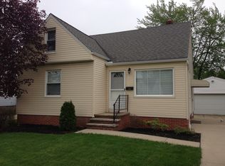 1433 E Miner Rd, Mayfield Heights, OH 44124