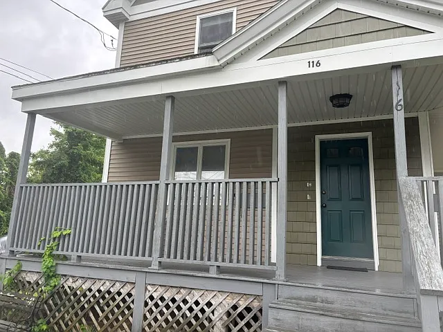 116 Pearl St #1 — Photo 2