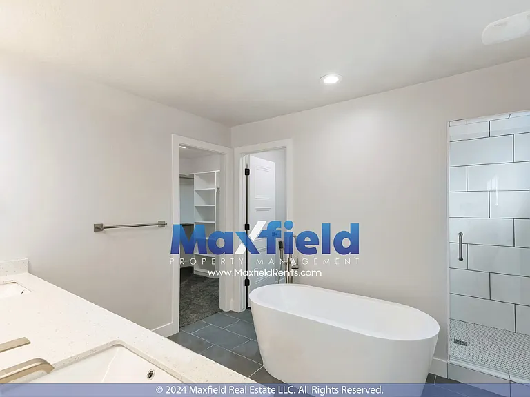 315 N Tidwell St — Photo 11