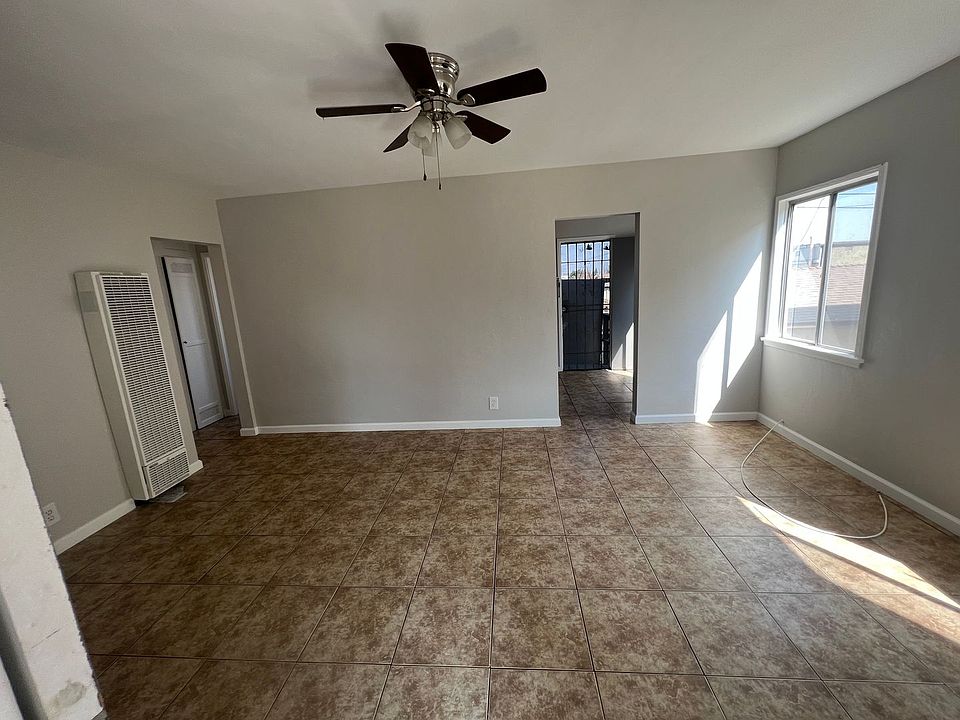 1st image of 3221-3223 W 73rd St #2A