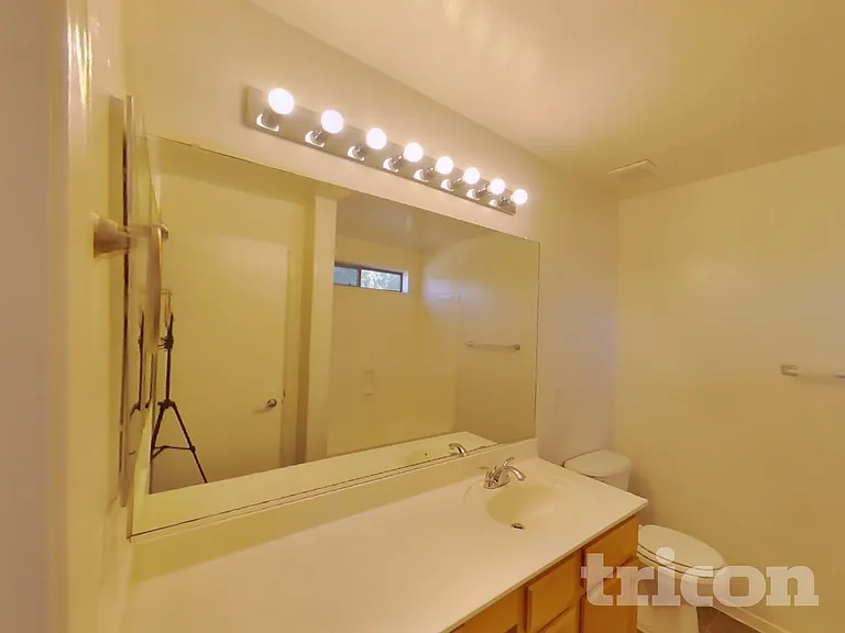 8520 W Sonora St — Photo 10
