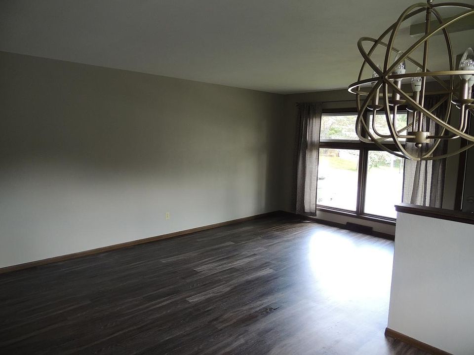 1st image of 1403 Brenton Dr