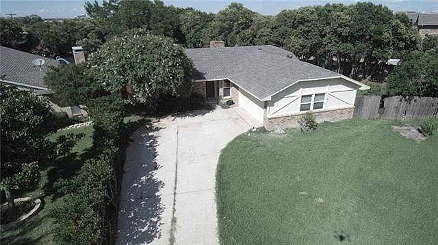 1st image of 1905 Hood Cir