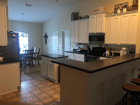 4th image of 5881 Chi Chi Cir