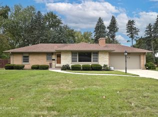 564 N Melrose Ave, Elgin, IL 60123