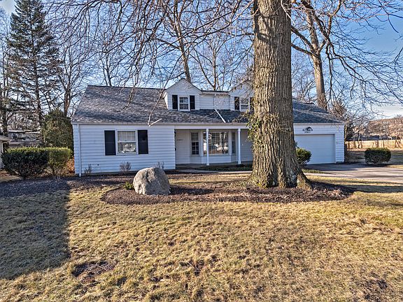 2nd image of 22657 Beechnut Ln