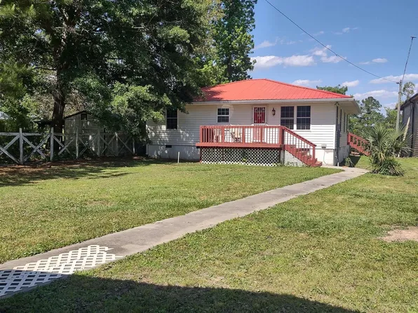 719 River Rd., Tabor City, NC 28463