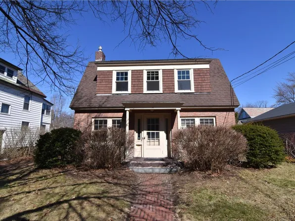 32 Wilson Street, Burlington, VT 05401