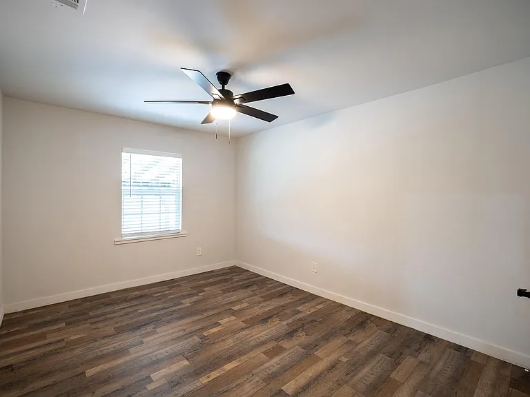 375 Brown Rd — Photo 15