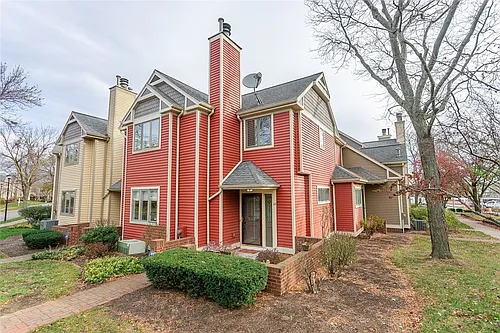 114 Cornhill Pl Photo 1