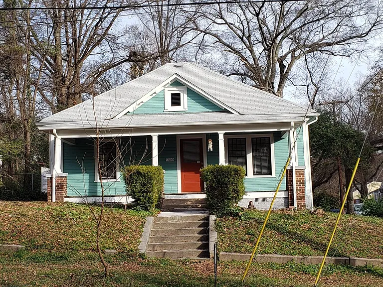 1400 N Duke St — Photo 1