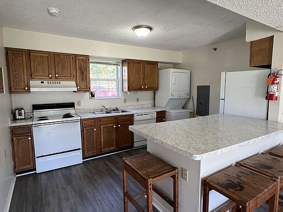 4th image of 15 S Shafer St APT 1202
