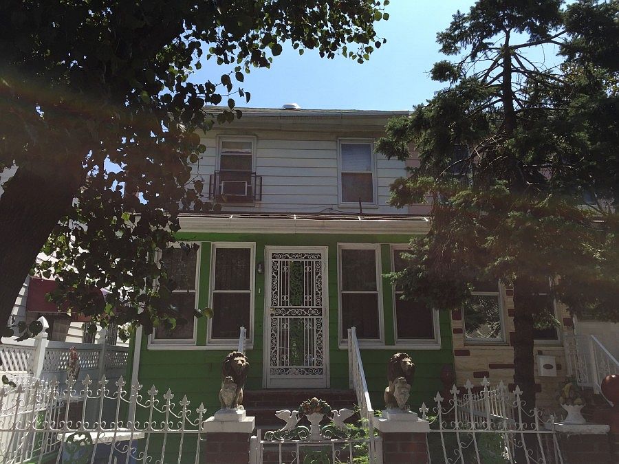 1st image of 17510 93rd Ave