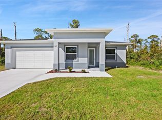 807 Irving Ave, Lehigh Acres, FL 33972