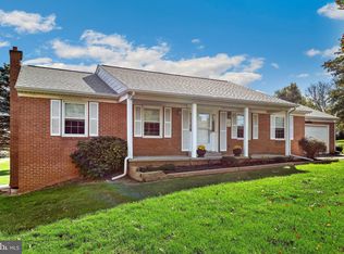 5901 Woodville Rd, Mount Airy, MD 21771