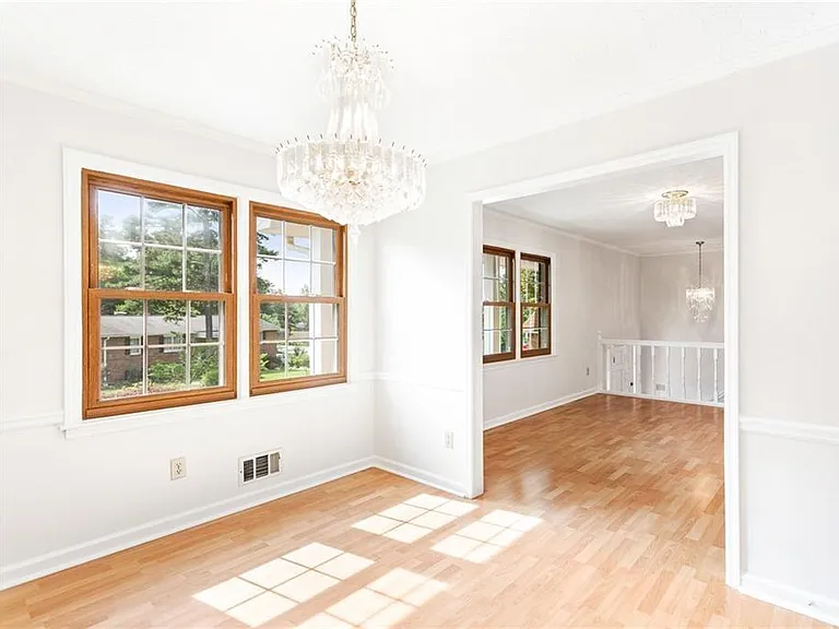 3281 Pete Shaw Rd — Photo 2