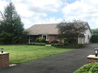 2310 Kecks Rd, Fogelsville, PA 18051