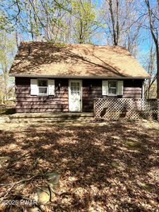 1053 Ledgedale Rd, Lake Ariel, PA, 18436