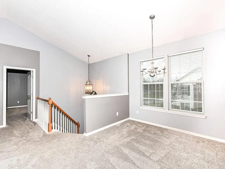 12690 Leah Ln — Photo 4