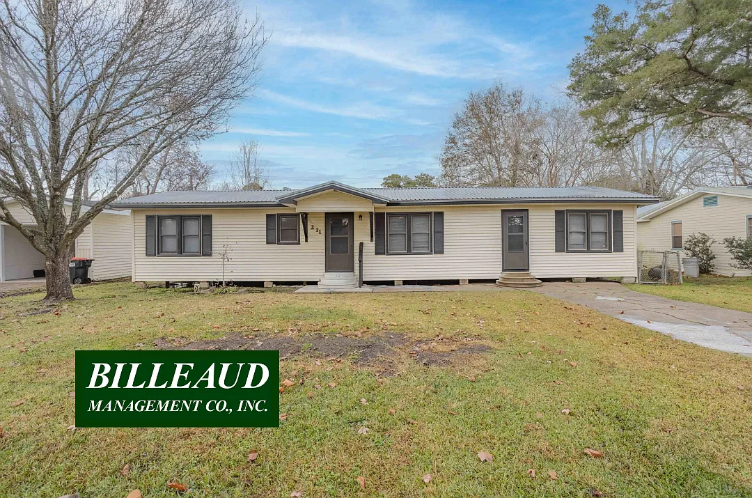 3 bed, 1482 sqft, $1,300 — Photo 1