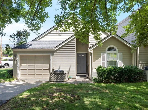 330 Glenn St, Ashland, OR 97520