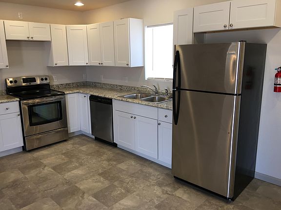 2nd image of 805 College Ave #C