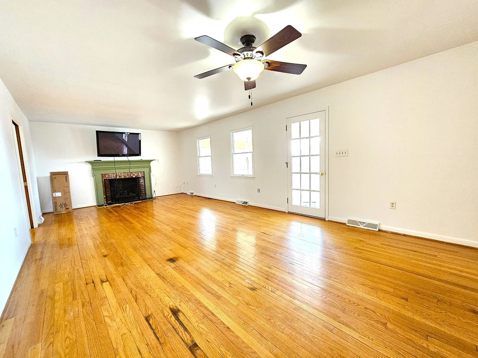 103 Shawnee Circle - 1 — Photo 3
