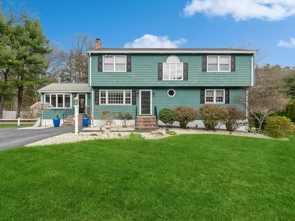 16 Sumac St, Billerica, MA 01821