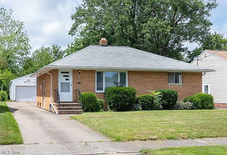 1st image of 316 Lynne Dr